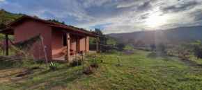 Vila Sincorá - Chalé para 4 pessoas com cozinha a 2 km da portaria da Cachoeira do Buracão
